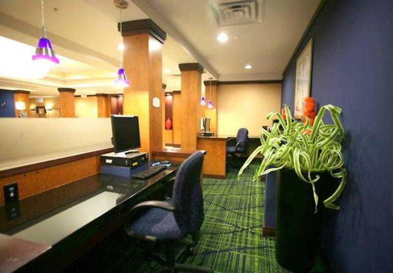 Fairfield Inn And Suites By Marriott Lakeland Plant City Tiện nghi bức ảnh